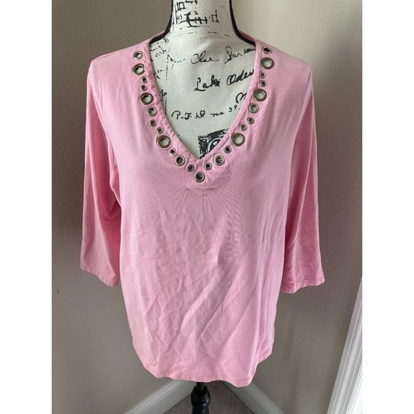 Jones New York Pink Tee Shirt Metal Grommet Accents - Size 1X - Picture 1 of 3